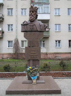 Памятник королю Данилу Галицькому в Івано-Франківську