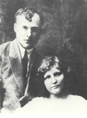 Д.Фальківський та його дружина. Фото 1920-х років