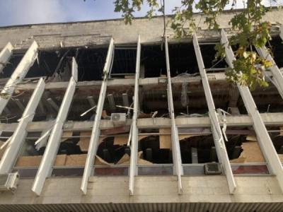 Російські військові зруйнували обласну бібліотеку Херсонщини